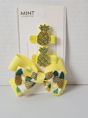 Mint Pineapple Bow and Clip Set in Bright Yellow